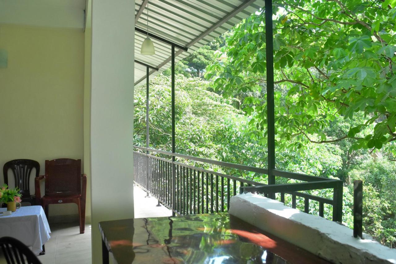 Kandy Dilruk Homestay Exterior foto